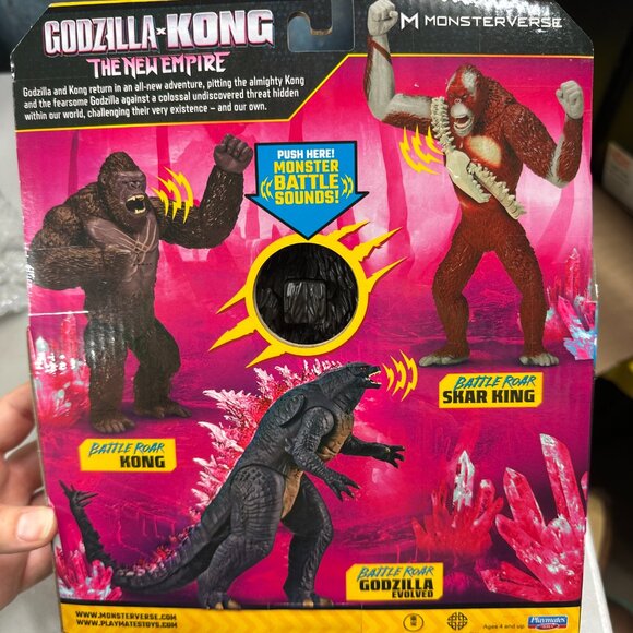 Godzilla X Kong - The New Empire Battle Roar Kong 7" Action Figure New in Box - Picture 2 of 2